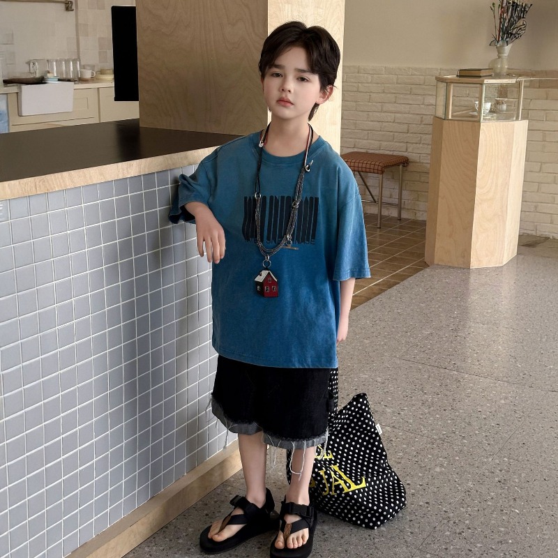 شورتات جينز صيفية للأولاد بطول - مراجعة Summer Clothing Range وسعره