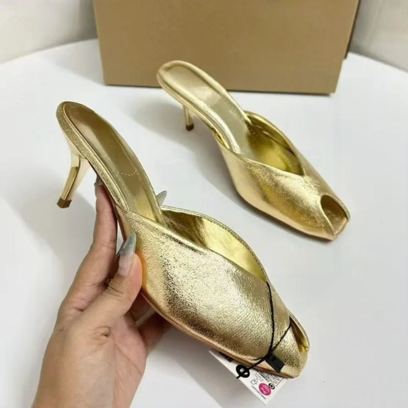 أحذية نسائية فاخرة ذهبية اللون - مراجعة Summer Clothing On Sale وسعره